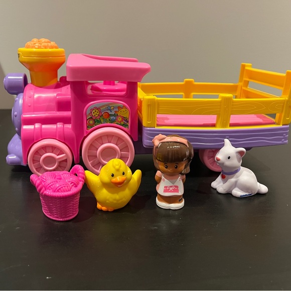 FisherPrice Toys Fisher Price Little People Musical Zoo Train Euc